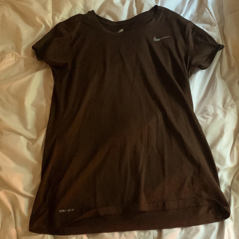 Medium brown dry fit Nike shirt
